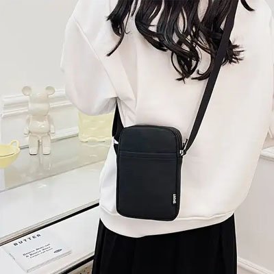 pochette telephone elegaShield noir fermeture eclaire 